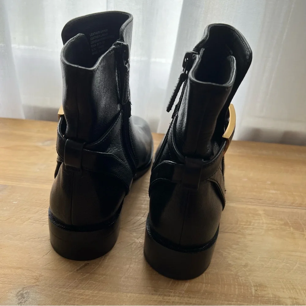 Tory Burch Perrine Leather Ankle Boot in Black Size 6.5 New